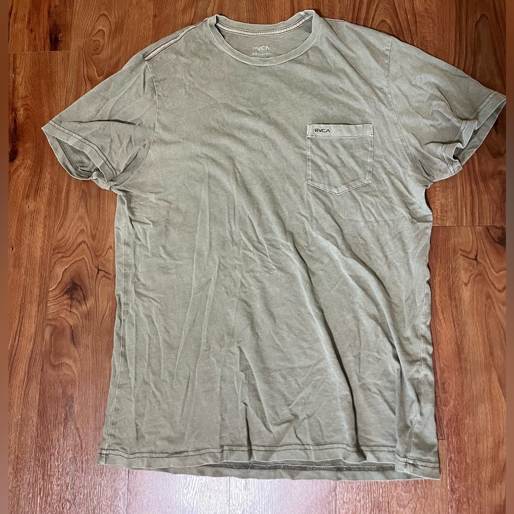 RVCA Men’s Tee